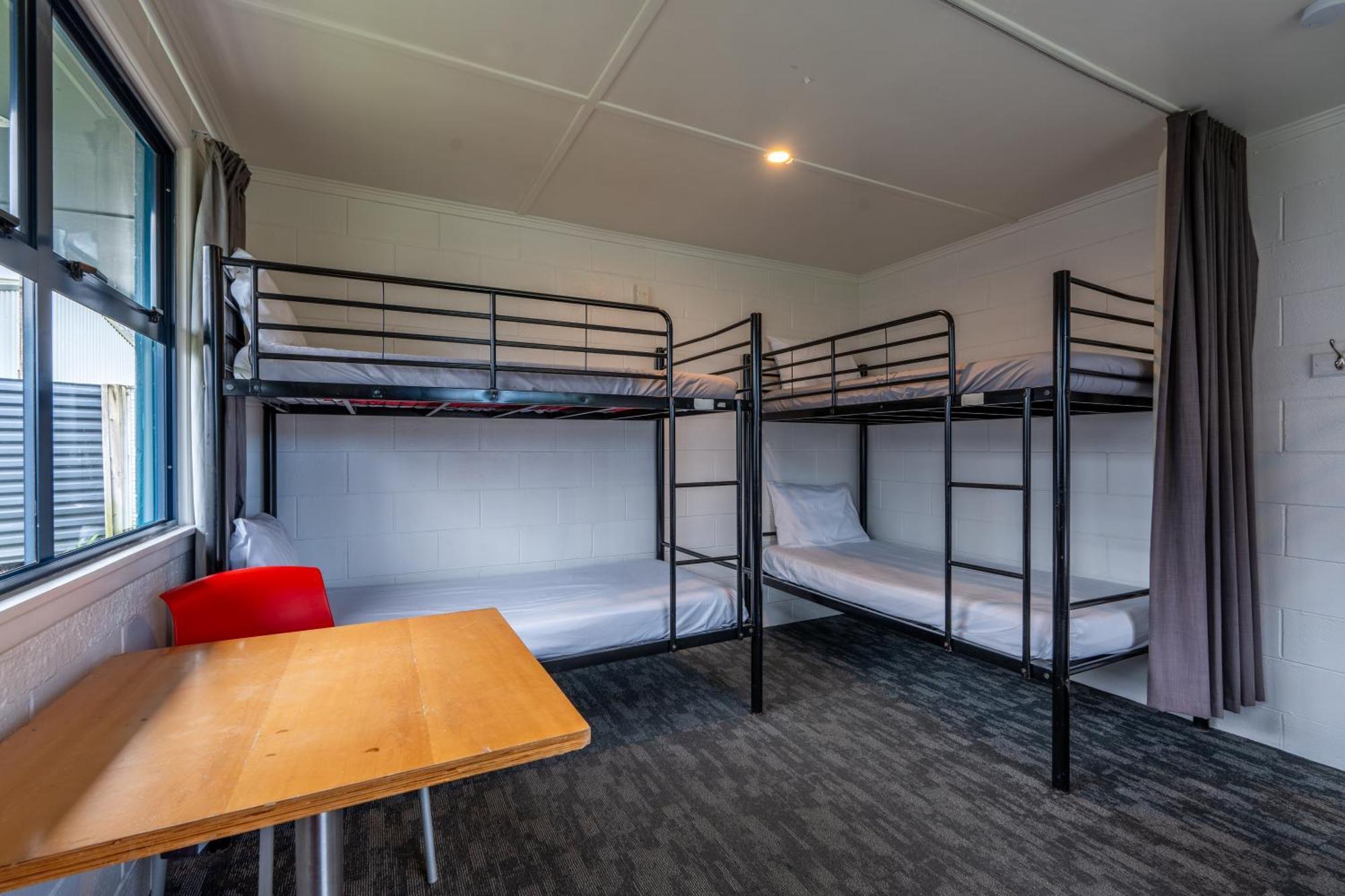 Coromandel TOP 10 Holiday Park Exterior foto